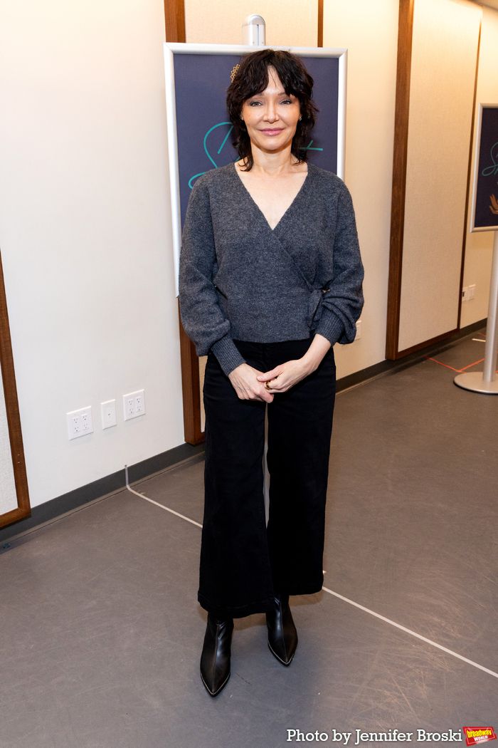 Photos: Rachel Dratch, Phillipa Soo, Stephen Pasquale and More in Rehearsal for HIGH SPIRITS — photo 31 of 36