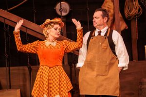 Elaine Hendrix and Myk Watford Photo