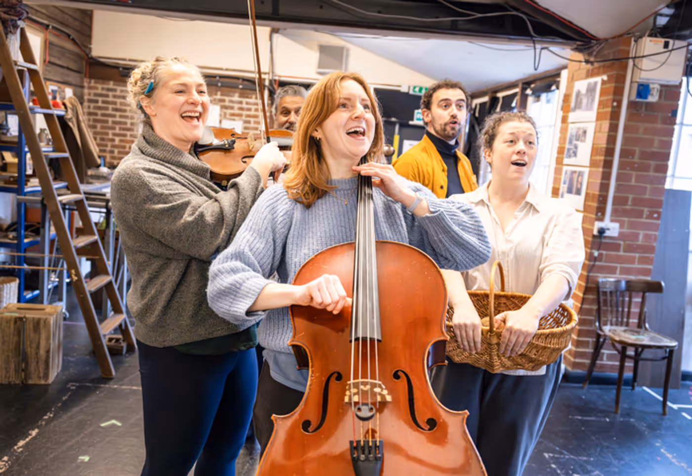 Photos: LARK RISE TO CANDLEFORD Cast in Rehearsals Photos: LARK RISE TO CANDLEFORD Cast in Rehearsals Image