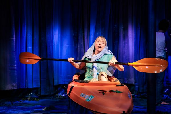 Photos: KAYAK By Jordan Hall Makes Waves At Theatre NOVA — photo 4 of 5
