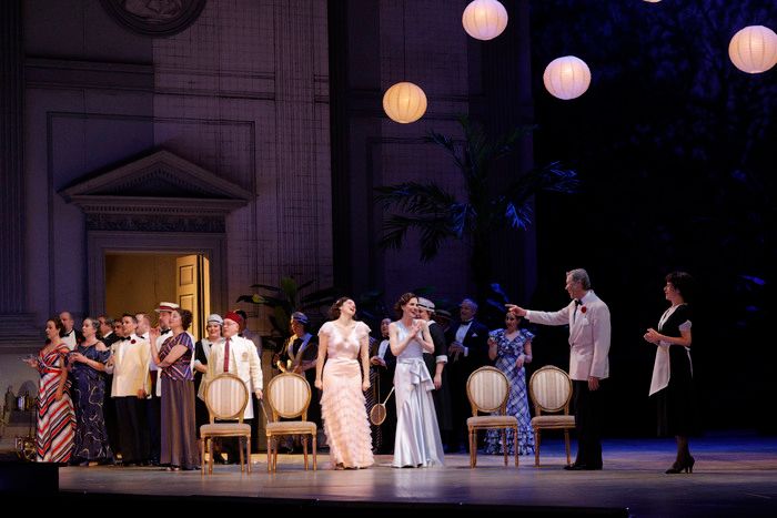 COSÌ FAN TUTTE to Open Sunday at Chicago's Lyric Opera Image