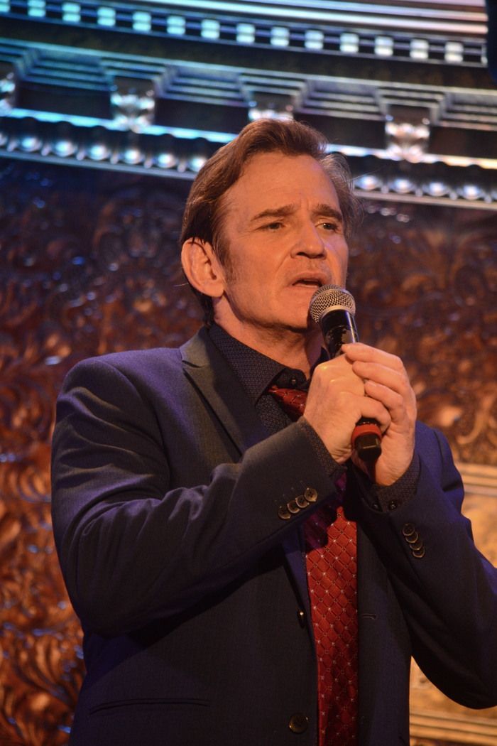 Photos: See Highlights of Sean McDermott's THE BEST OF ME at 54 Below — photo 1 of 8