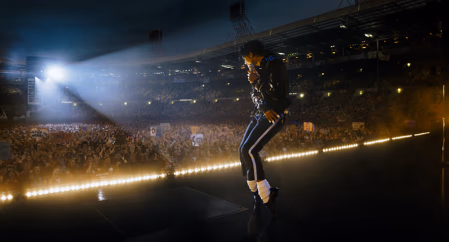 Video/Photos: Jaafar Jackson Stars as Michael Jackson in New Biopic Trailer Image