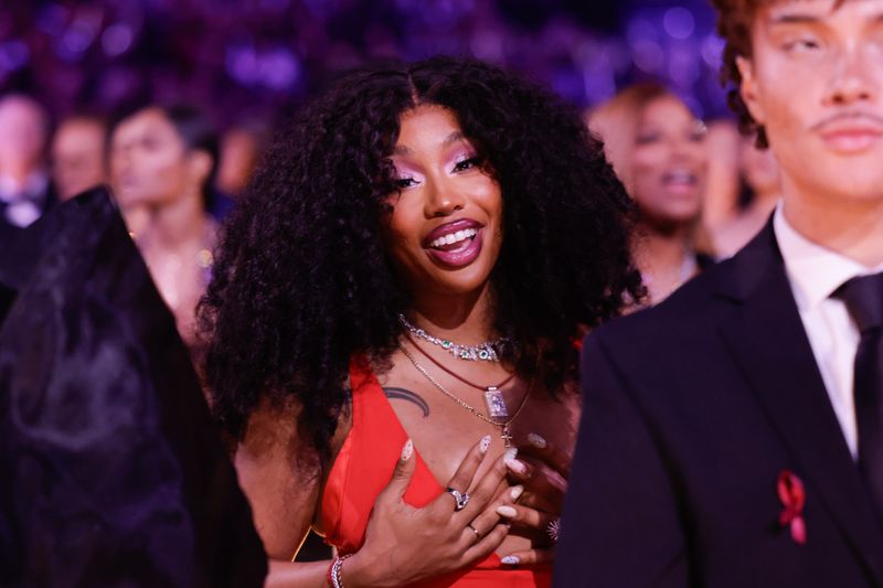Photos: Inside the 2026 GRAMMYs with Sabrina Carpenter, Lady Gaga, & More — photo 45 of 65