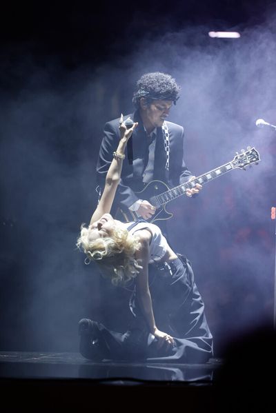 Rose and Bruno Mars  Photo