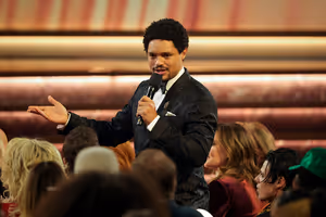 Trevor Noah @ BroadwayWorld Trevor Noah Photo