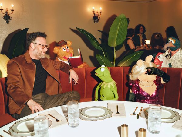 SETH ROGEN, FOZZIE BEAR, KERMIT THE FROG, MISS PIGGY, CAMILLA THE CHICKEN, GONZO THE  Photo