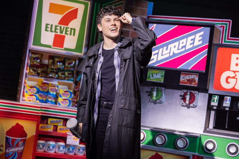 Photos: First Look at Peyton List in HEATHERS Off-Broadway — photo 11 of 14