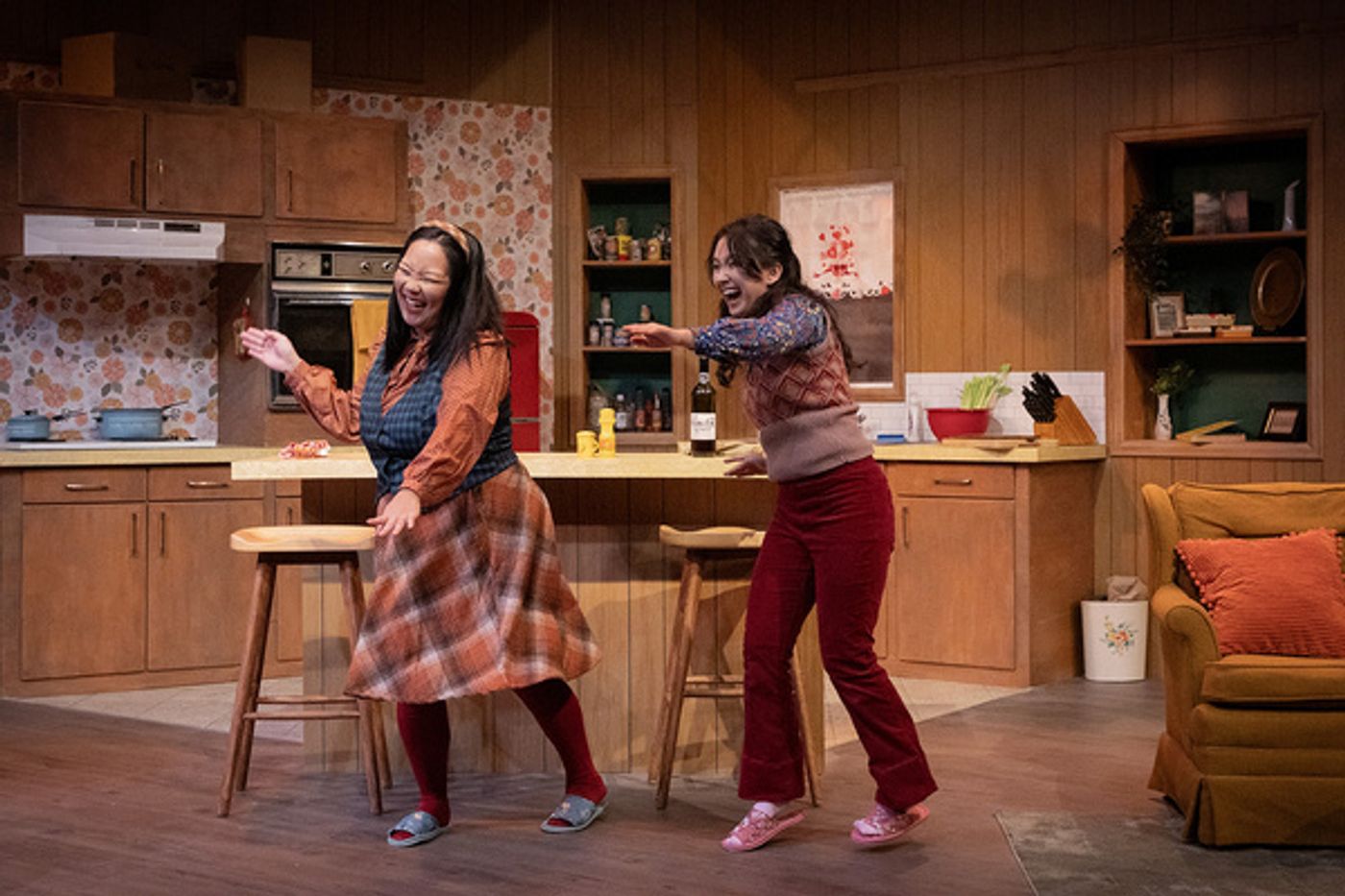 Photos: Cleveland Premiere Of THE HEART SELLERS At Dobama Theatre  Image