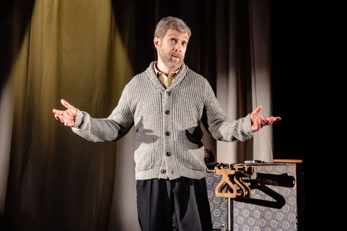 Photos: First Look At TWO HALVES OF GUINNESS Starring Zeb Soanes  Image