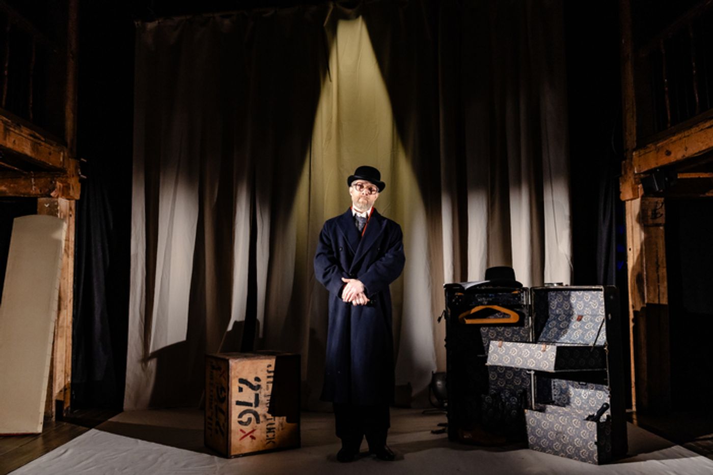 Photos: First Look At TWO HALVES OF GUINNESS Starring Zeb Soanes  Image