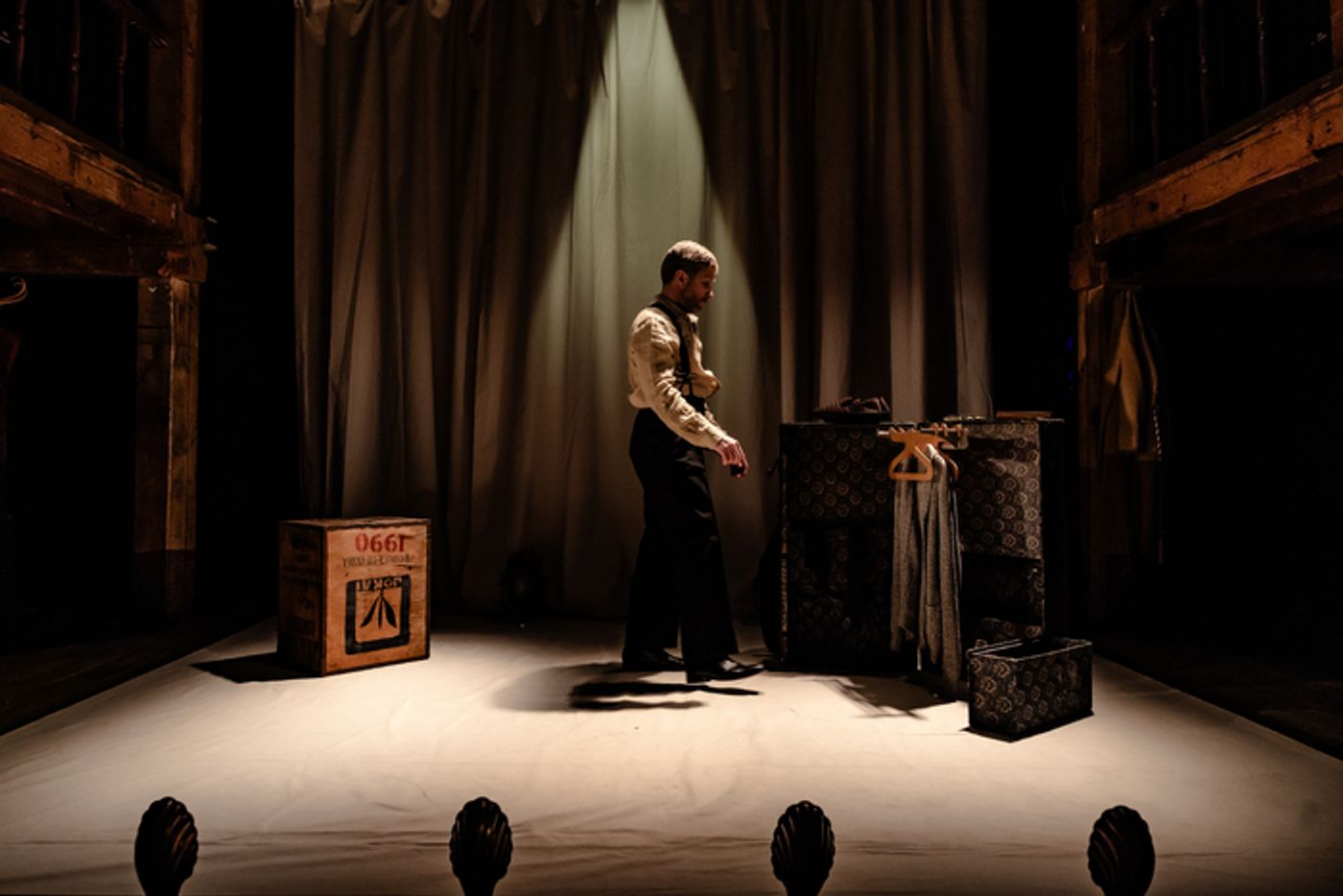 Photos: First Look At TWO HALVES OF GUINNESS Starring Zeb Soanes  Image