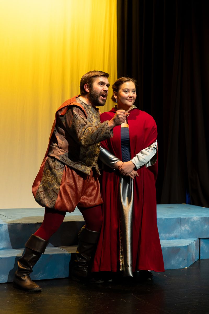 Review: THE WINTER'S TALE at Davidson Community Players Image