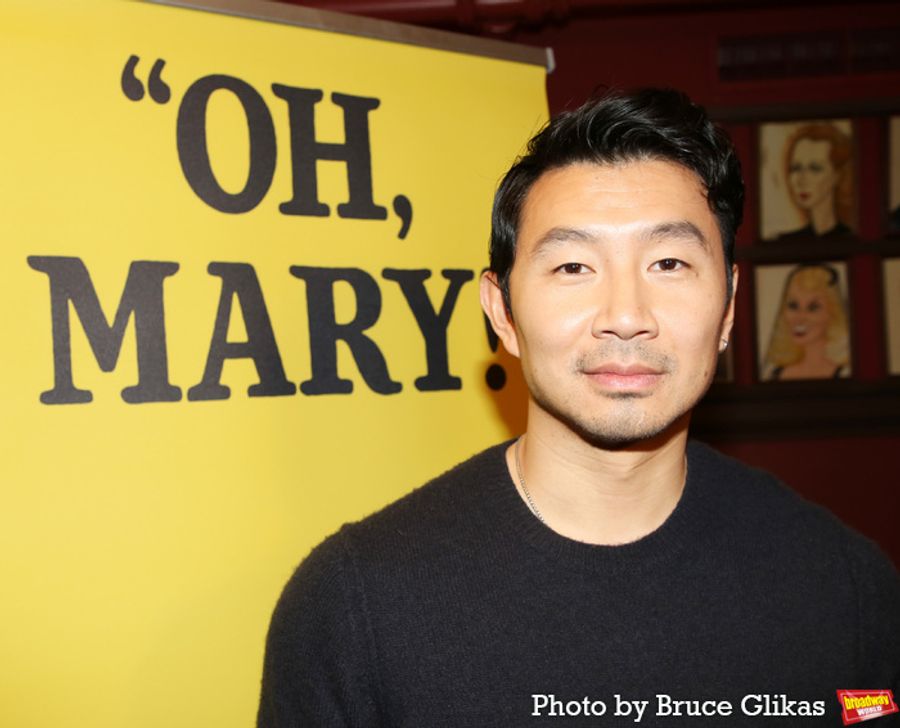 Photos: OH, MARY! Stars John Cameron Mitchell & Simu Liu Meet the Press  Image