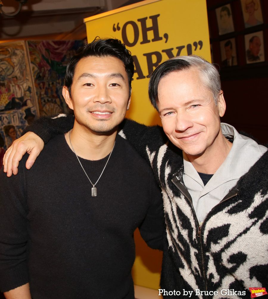 Photos: OH, MARY! Stars John Cameron Mitchell & Simu Liu Meet the Press  Image