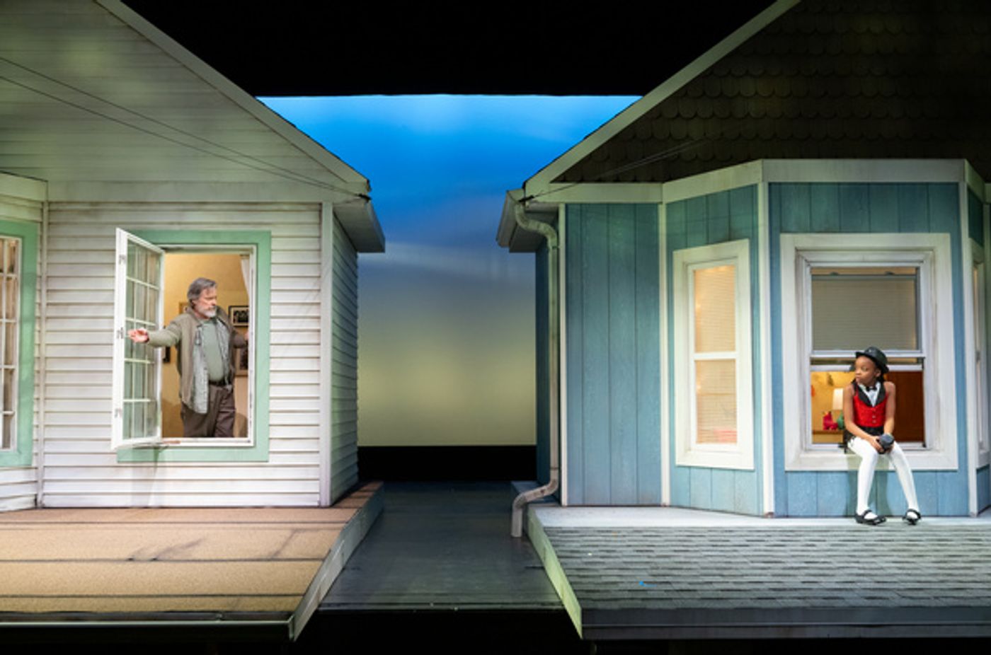 Photos: First Look at THE NET WILL APPEAR at Bristol Riverside Theatre  Image