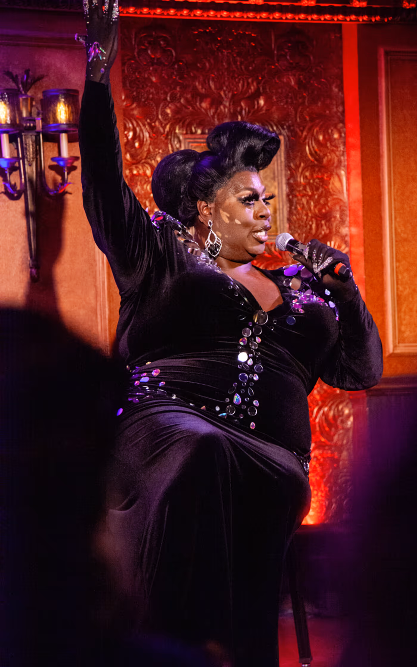 Review: LATRICE ROYALE Is Right At Home During 54 Below Debut  Image