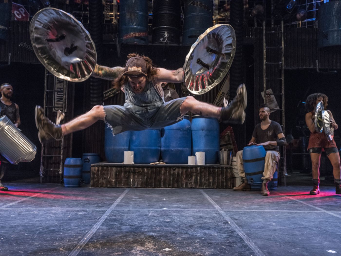 Review: STOMP at Museumsquartier Halle F Vienna  Image