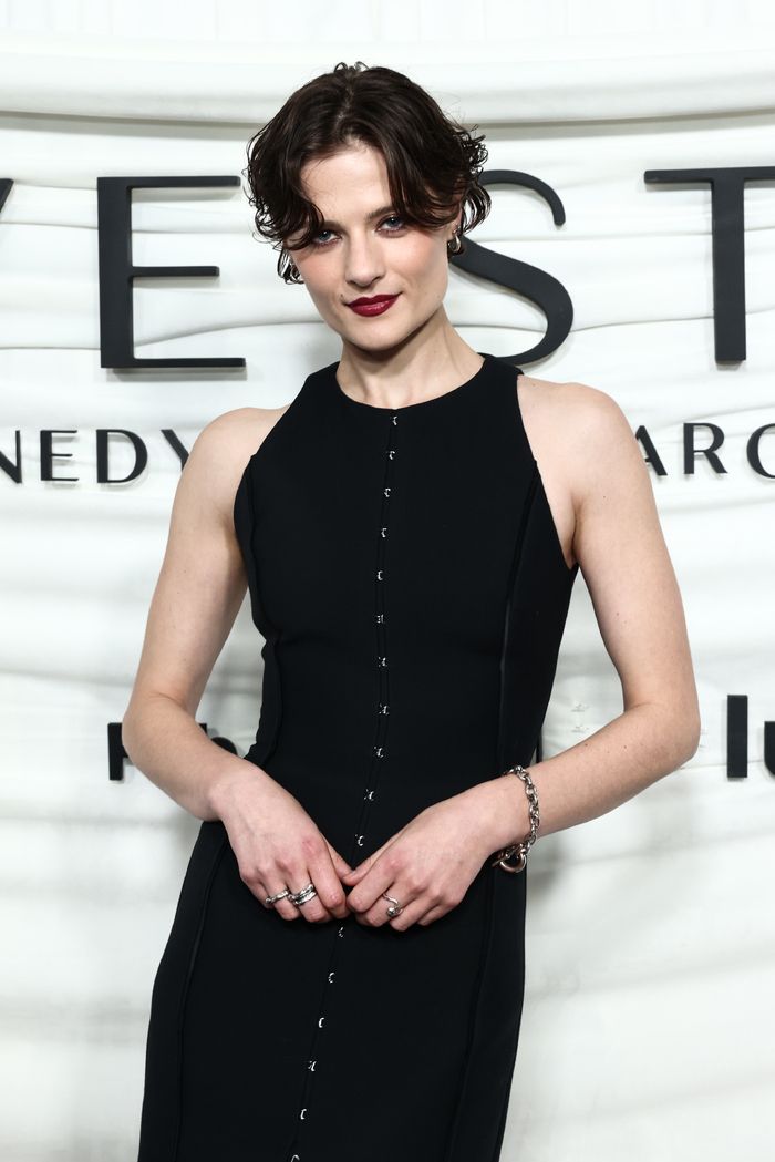 Photos: Sarah Pidgeon, Erich Bergen, & More at New York Premiere of FX's LOVE STORY — photo 41 of 49