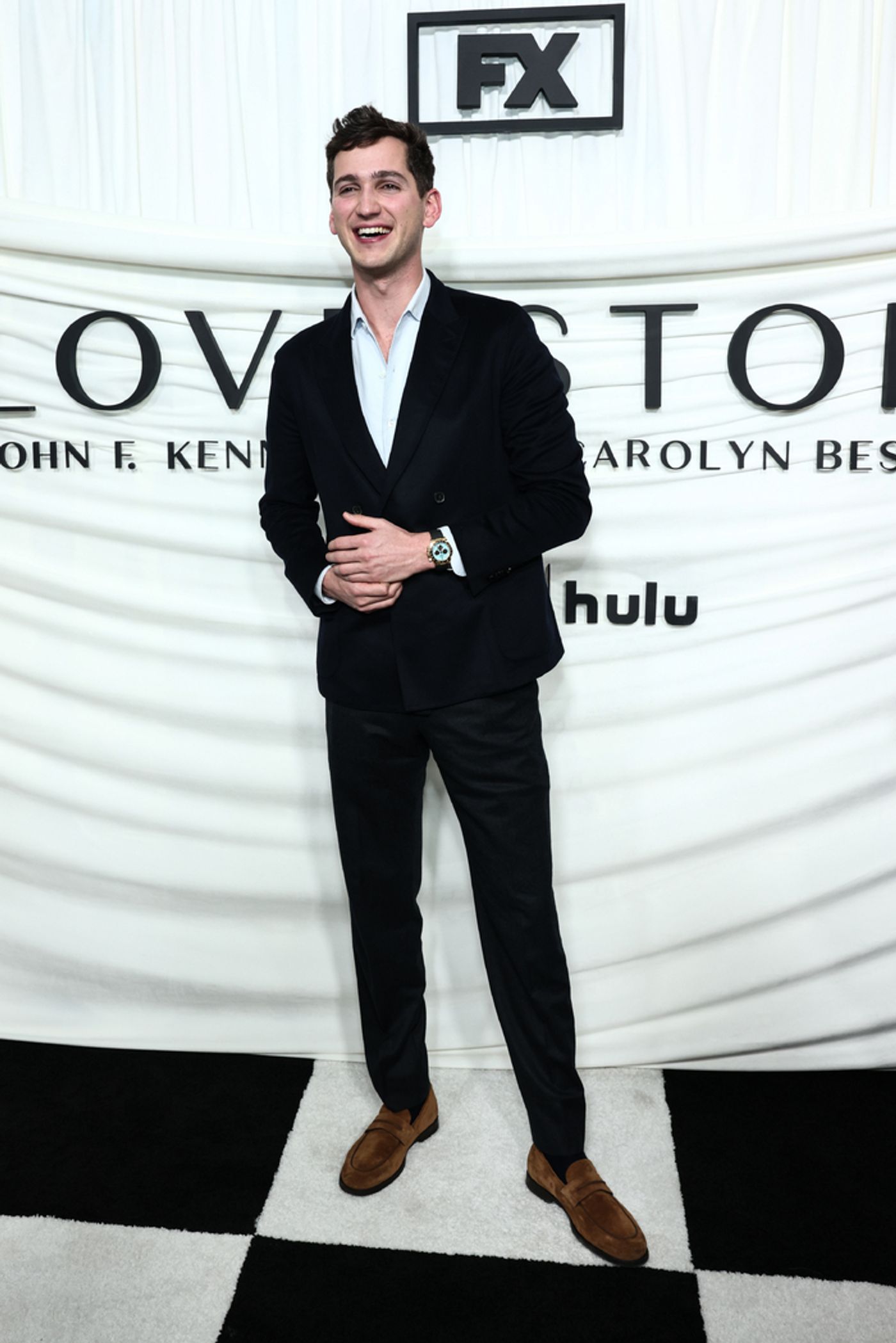 Photos: Sarah Pidgeon, Erich Bergen, & More at New York Premiere of FX's LOVE STORY  Image