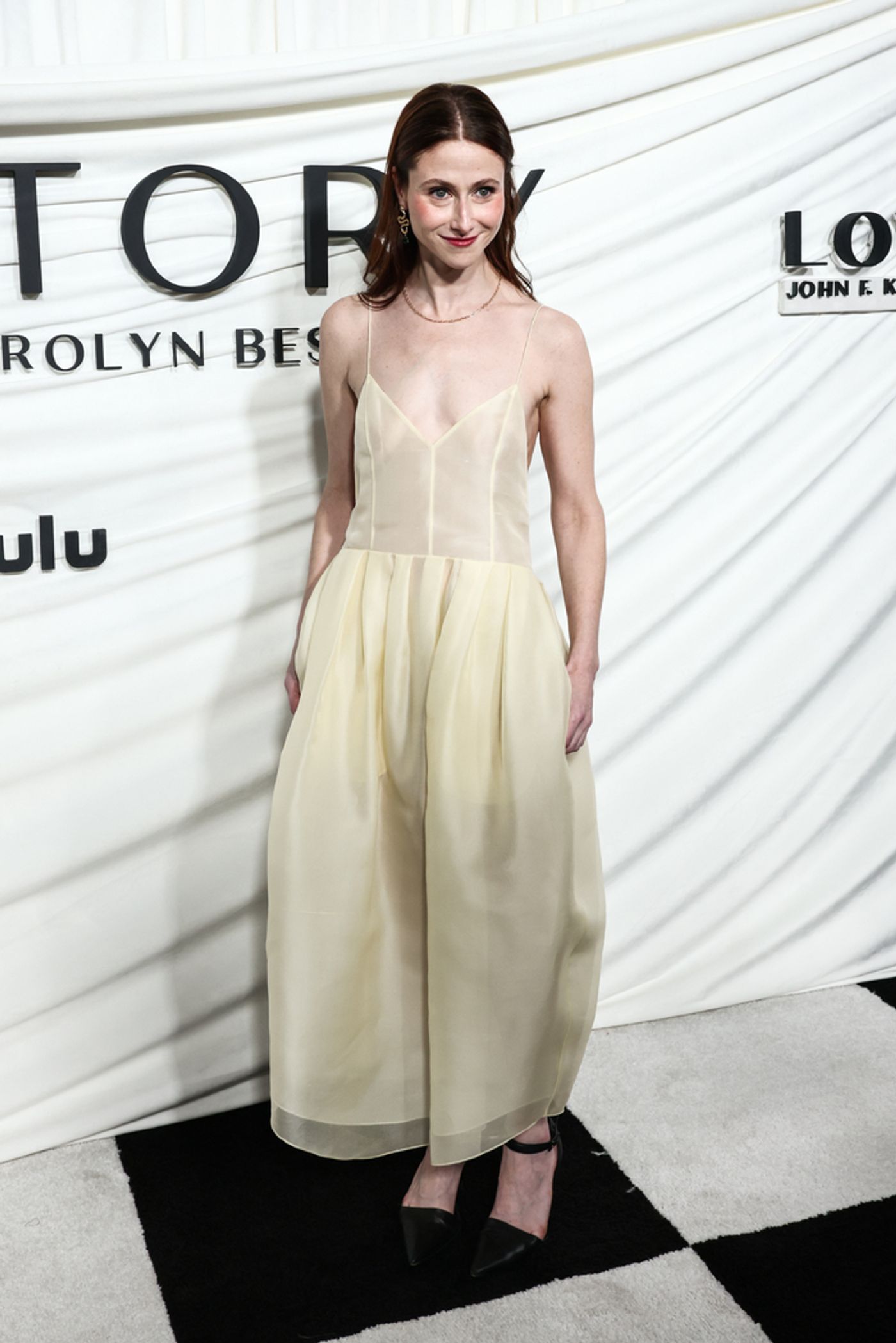 Photos: Sarah Pidgeon, Erich Bergen, & More at New York Premiere of FX's LOVE STORY  Image