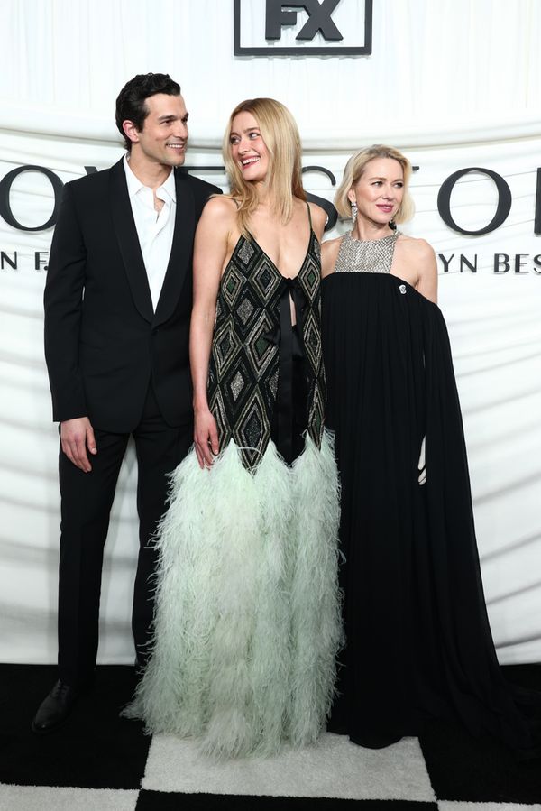 Paul Anthony Kelly, Sarah Pidgeon and Naomi Watts Photo
