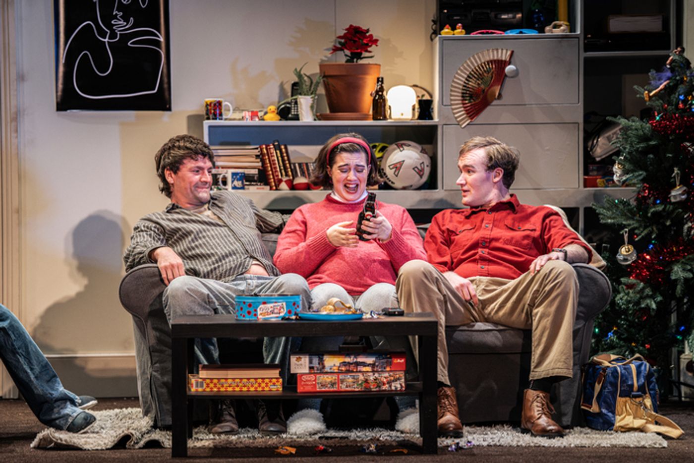 Photos: MEN BEHAVING BADLY: THE PLAY At Barn Theatre  Image