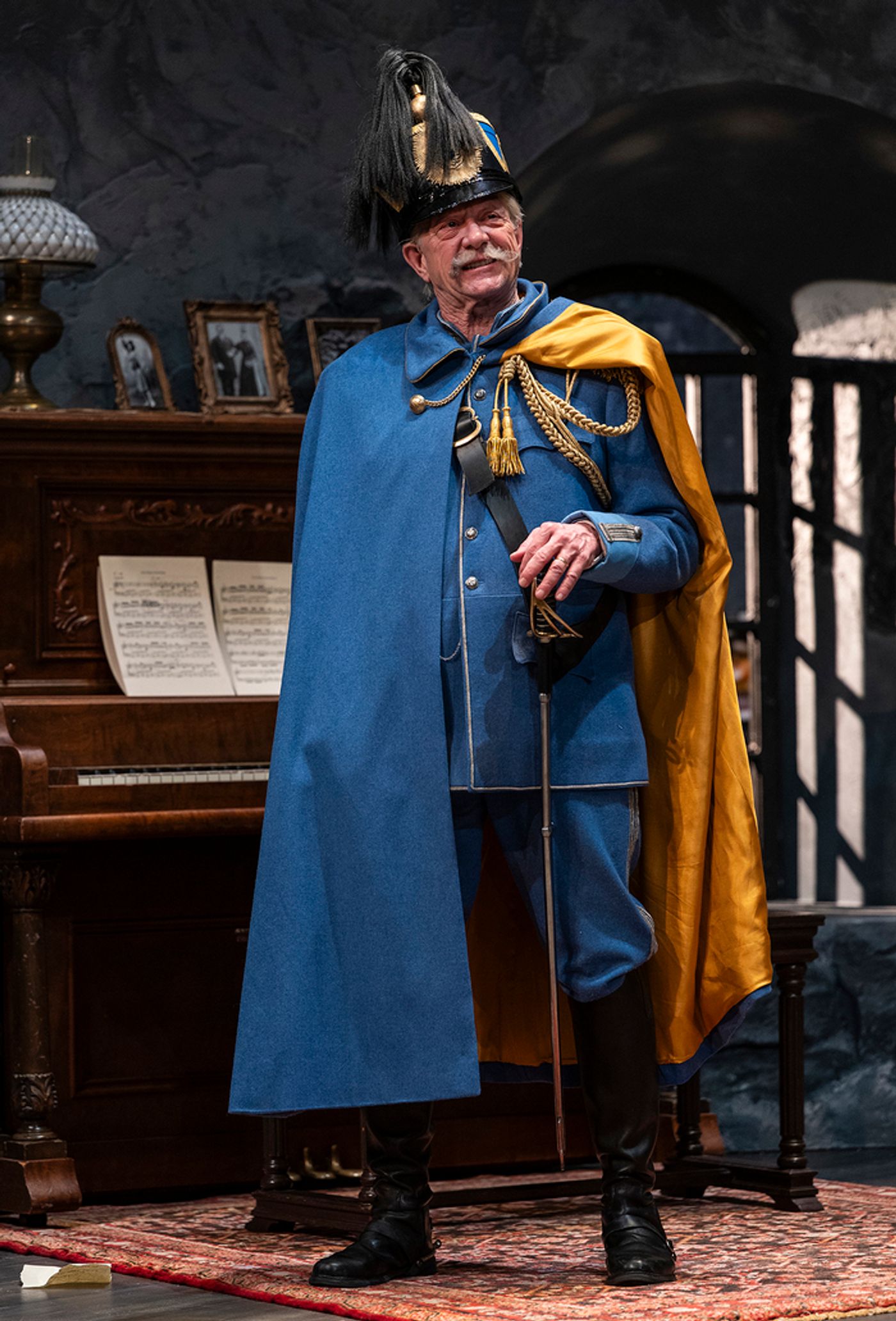 Photos: First Look at Steppenwolf Theatre's THE DANCE OF DEATH  Image