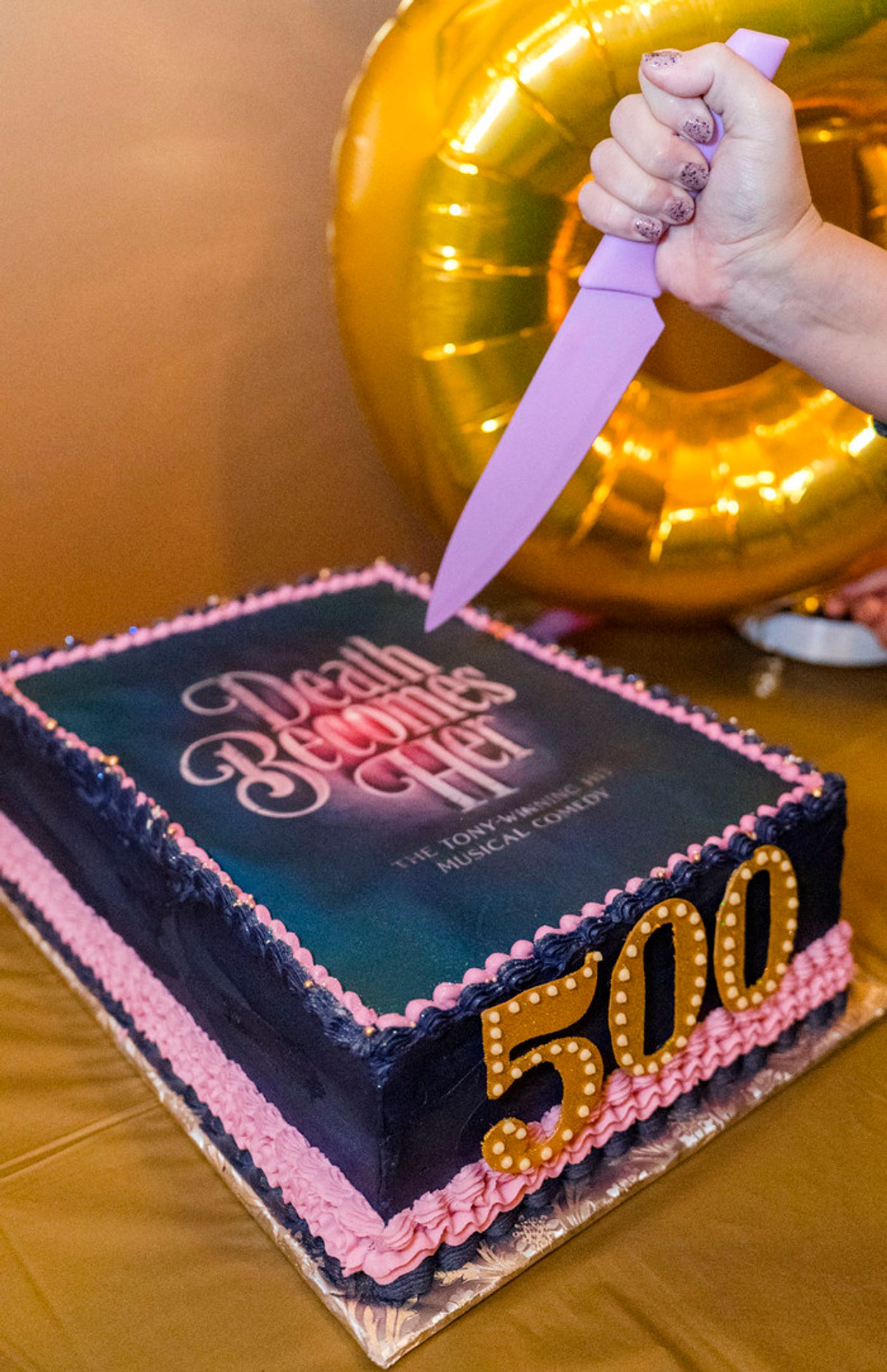 Photos: DEATH BECOMES HER Celebrates 500 Performances  Image