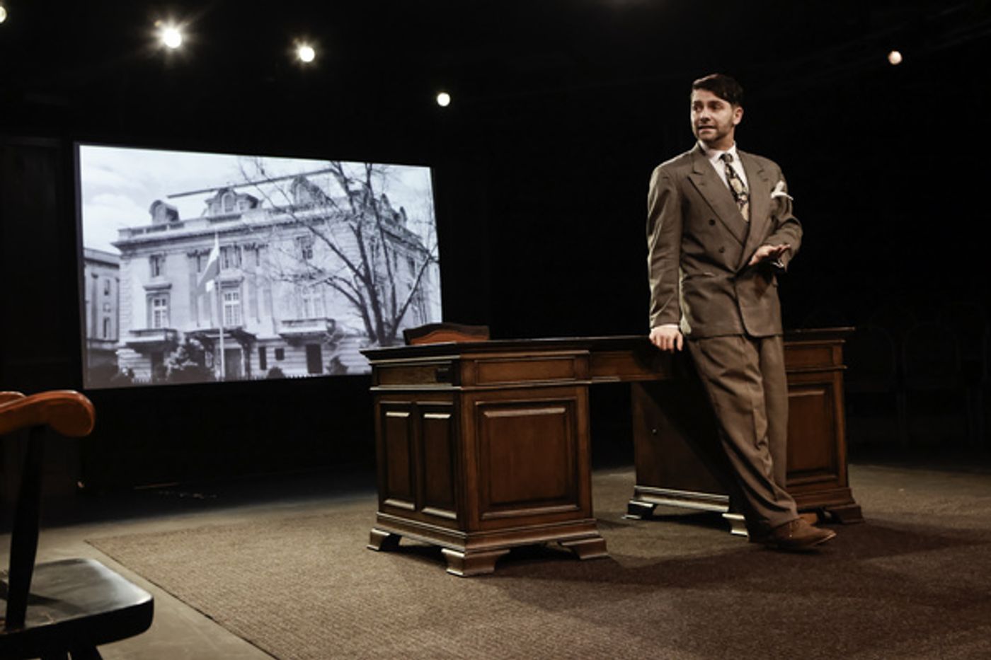 Photos: Michael Raver Stars in REMEMBER THIS: THE LESSON OF JAN KARSKI at Sarasota Jewish Theatre  Image