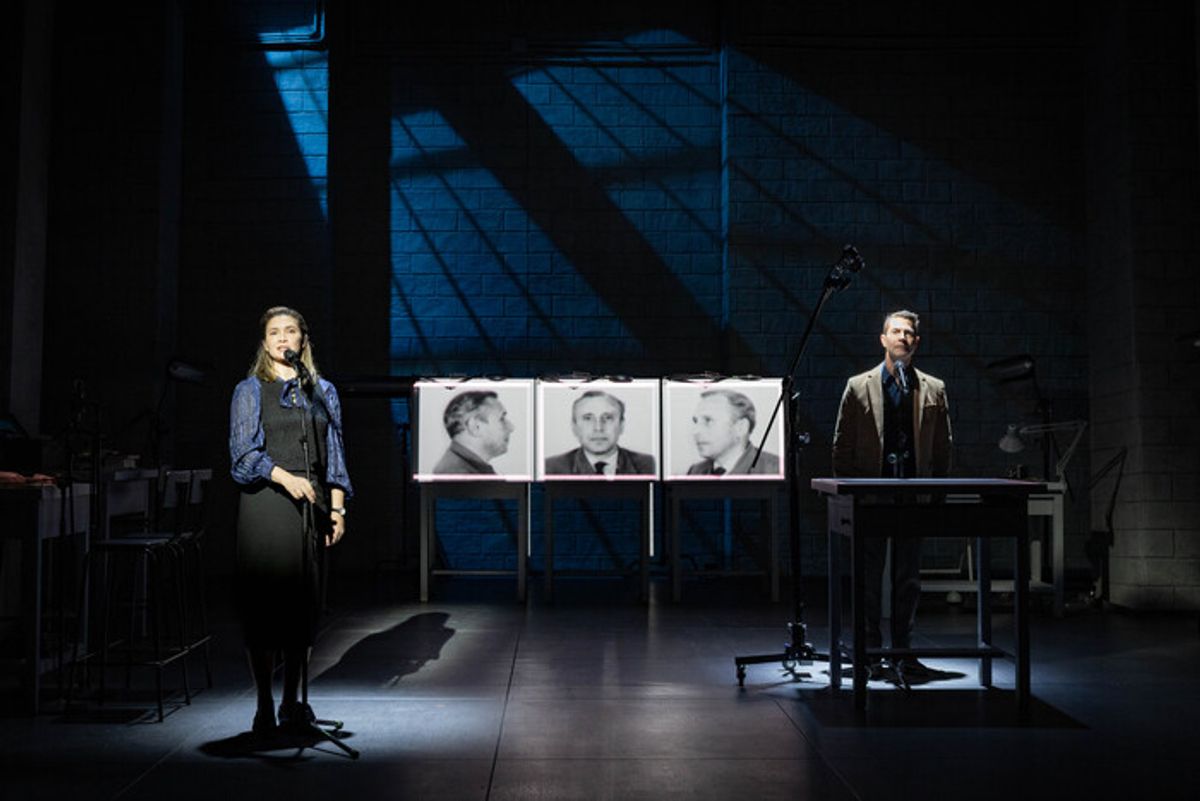 Kirsten Foster & Scott Barrow at 