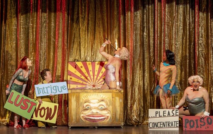 Photos: COSÌ FAN TUTTE Returns to the London Coliseum With New Cast — photo 11 of 16