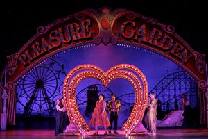 Taylor Raven, Darwin Prakash Photo