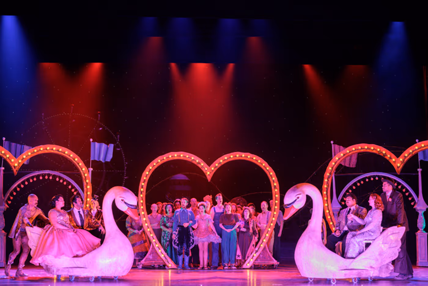 Photos: COSÌ FAN TUTTE Returns to the London Coliseum With New Cast  Image