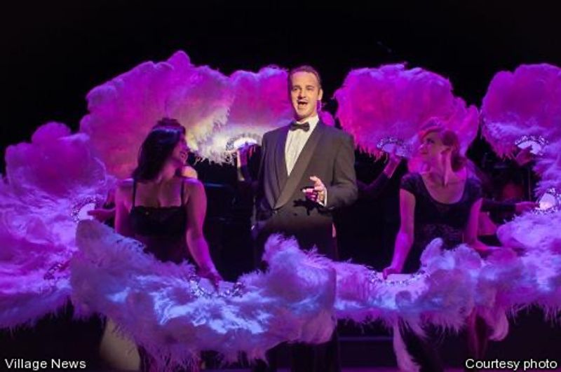 Previews: CHICAGO at Desert Theatricals At Rancho Mirage Amphitheater Image