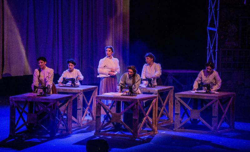 Previews: CAMICETTE BIANCHE in TOUR NAZIONALE  Image