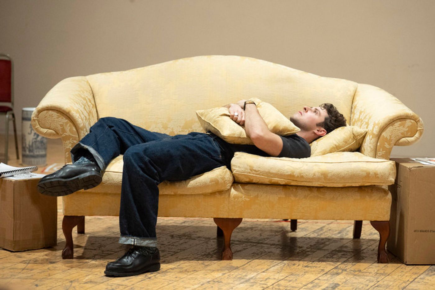 Photos: Noël Coward's EASY VIRTUE at The Arts Theatre Cambridge in Rehearsal Photos: Noël Coward's EASY VIRTUE at The Arts Theatre Cambridge in Rehearsal Image