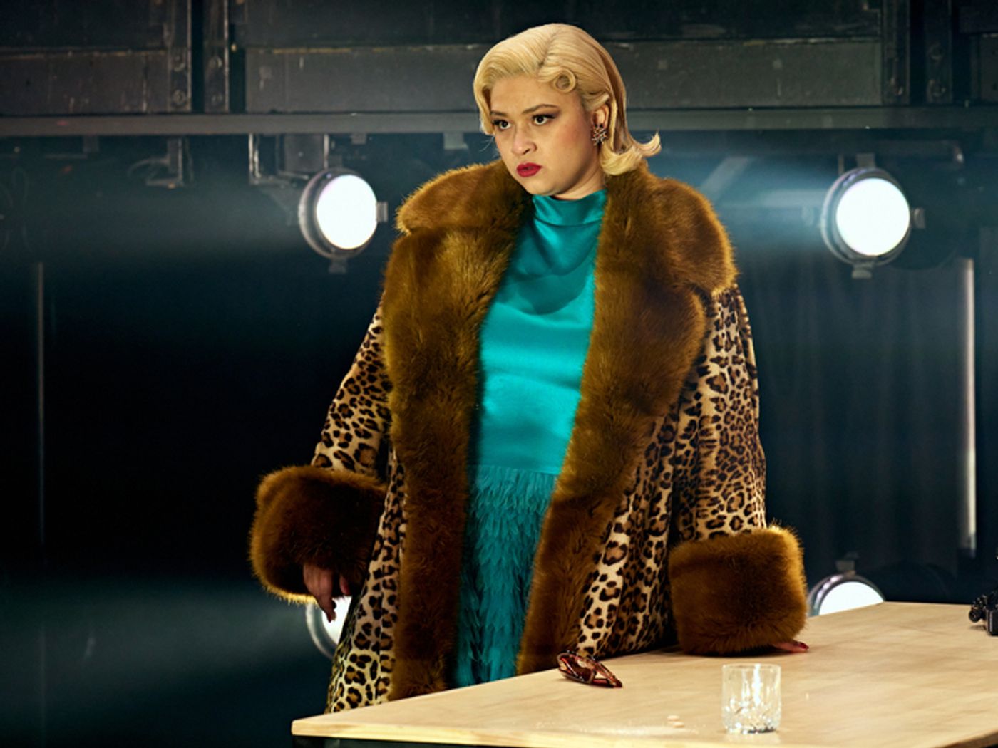 Photos: First Look at Ben Daniels, Laurie Kynaston & More in MAN AND BOY at the National Theatre  Image