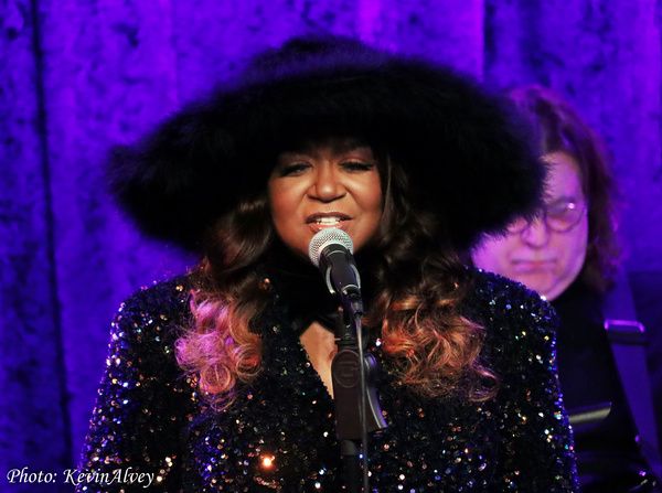 Photos: Wendy Moten Returns to Birdland — photo 5 of 19