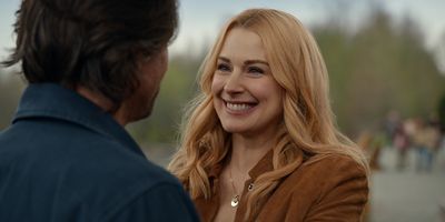 Martin Henderson and Alexandra Breckenridge  Photo