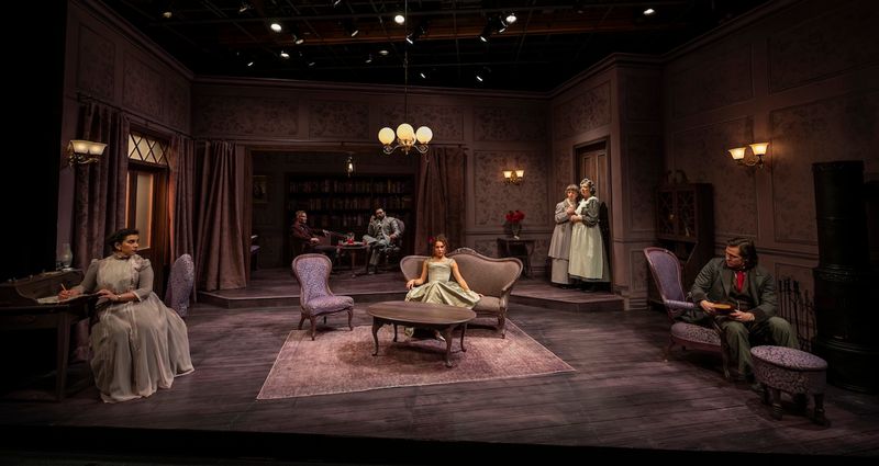 Photos: HEDDA GABLER at Remy Bumppo Theatre Company — photo 13 of 13