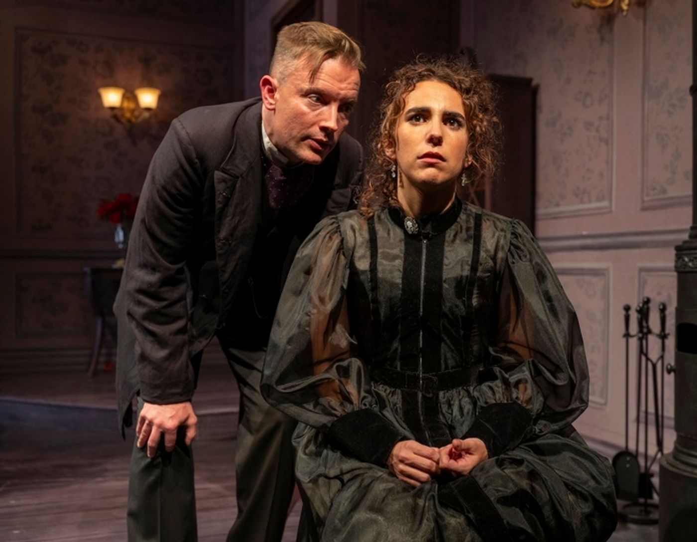 Photos: HEDDA GABLER at Remy Bumppo Theatre Company  Image