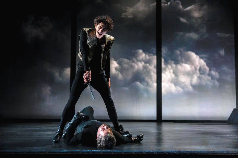 Review: MACBETH at Guthrie Theater Image