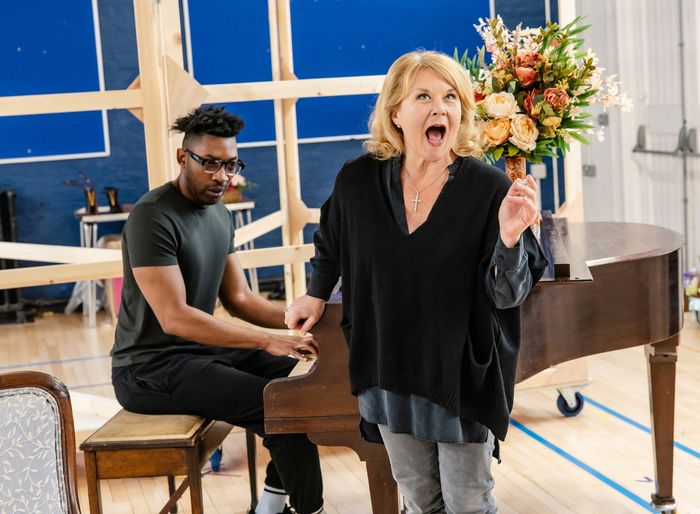 Photos: GLORIOUS! in Rehearsal For UK Tour — photo 3 of 8