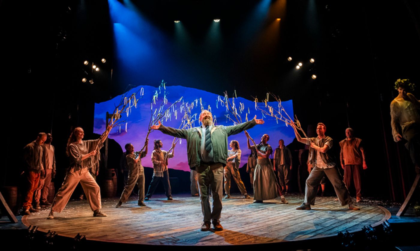 Photos: THE UNLIKELY PILGRIMAGE OF HAROLD FRY at Theatre Royal Haymarket  Image