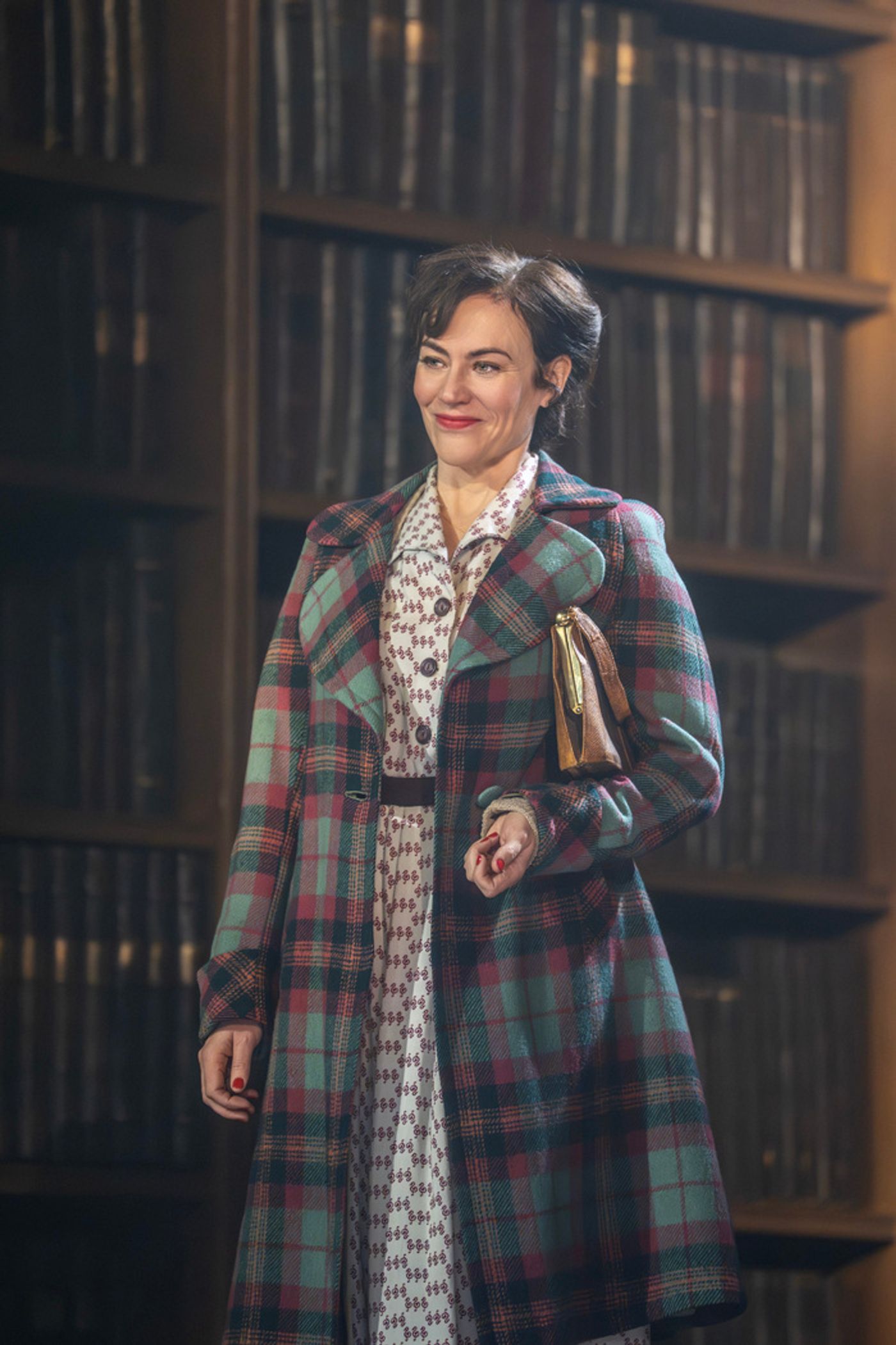 Photos: SHADOWLANDS At Aldwych Theatre  Image