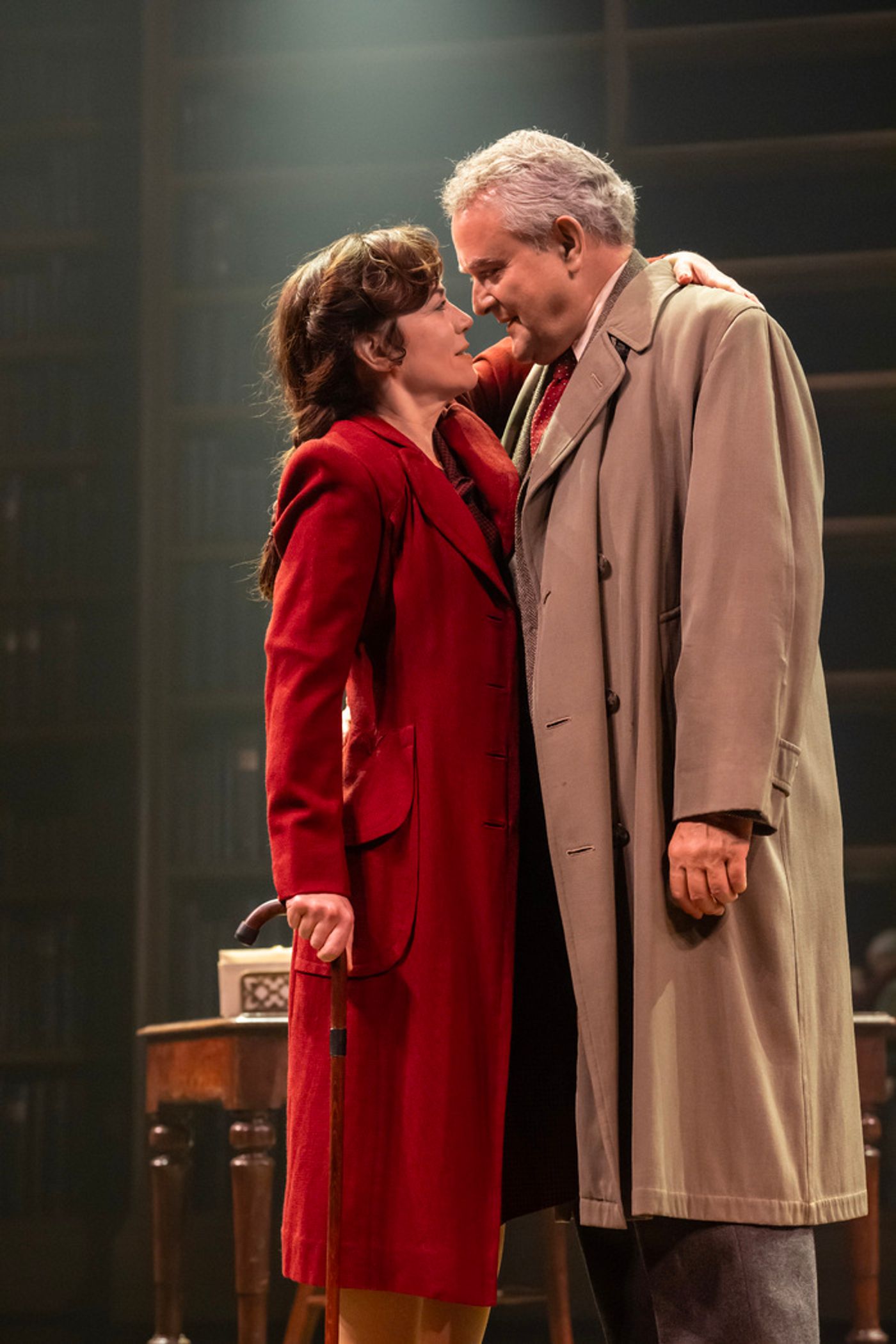 Photos: SHADOWLANDS At Aldwych Theatre  Image