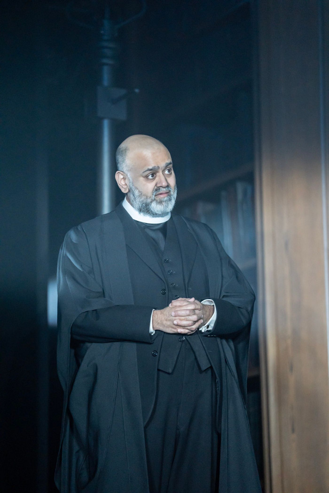 Photos: SHADOWLANDS At Aldwych Theatre  Image