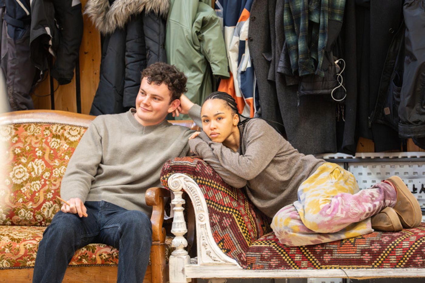 Photos: SUMMERFOLK in Rehearsal at the National Theatre  Image