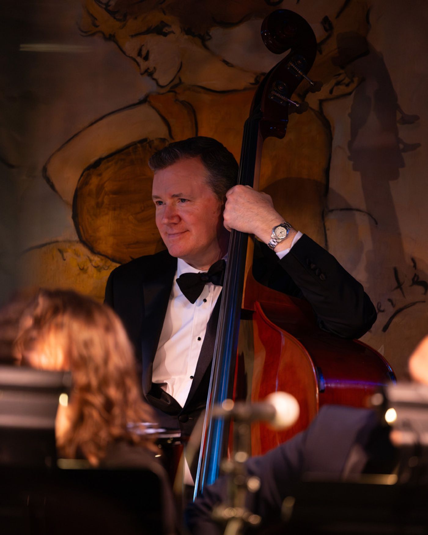 Photos: Isaac Mizrahi Kicks Off Cafe Carlyle Residency  Image